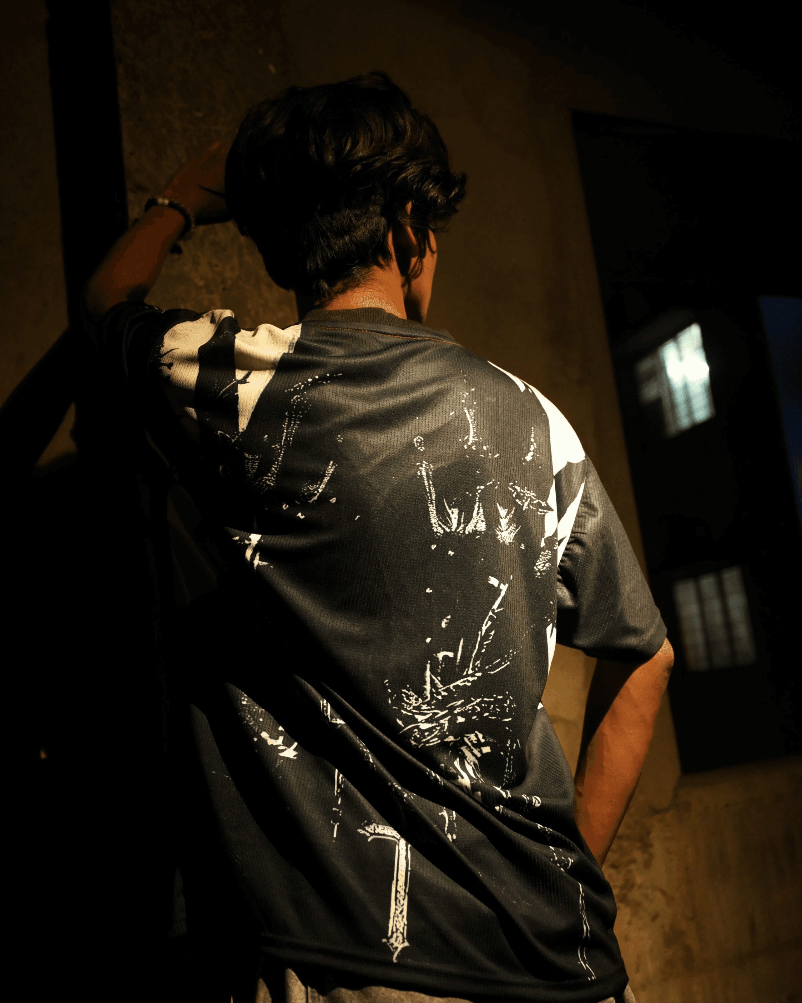 Crosses: Holy Eclipse - Thumbnail 4